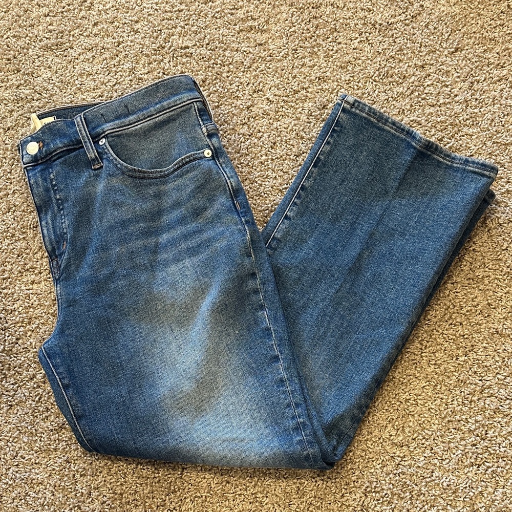 Madewell Mid-Rise Kick Out Jeans - 31